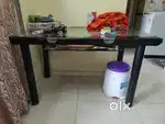 Glass dining table-4*2.25 ft