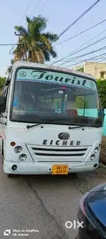 Eicher Bus