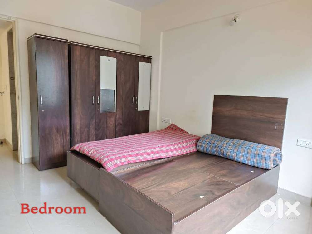 Ready furnished Large 2BHK Flat for Sale at Madhuban CHS Balewadi