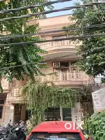 Flat address shastri nagar H block opp kharbanda restaurant and salon