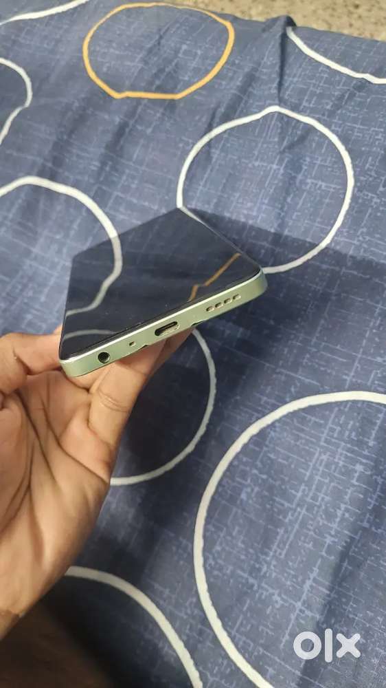 Realme Narzo 60x 5G, 6/128 Variant