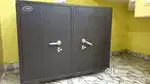 HEAVY DUTY LOCKER WITH 6 INSIDE LOCKERS