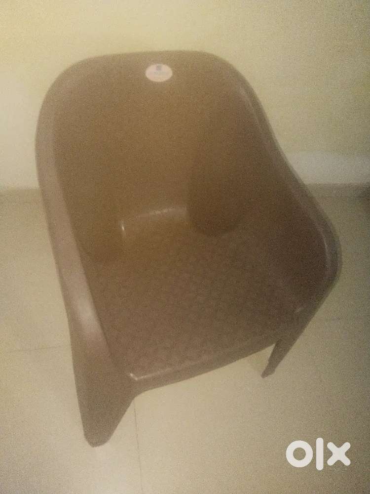 2 double bed cell orgent  and 2 chair