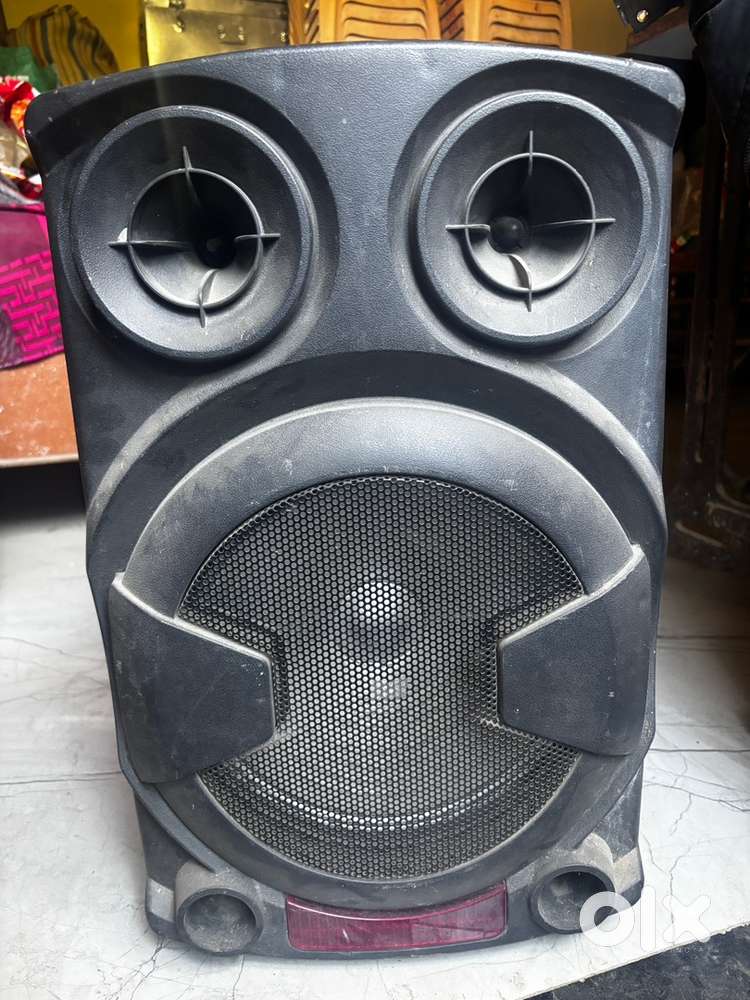 Charging Speaker 6 hours charging