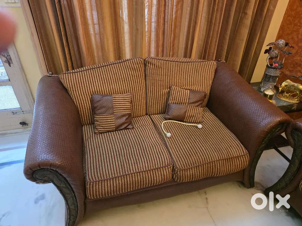 Sofa and Center Table