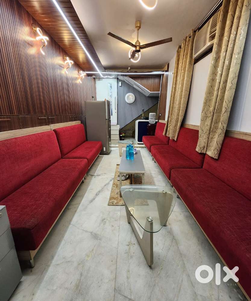 Party House with Pool