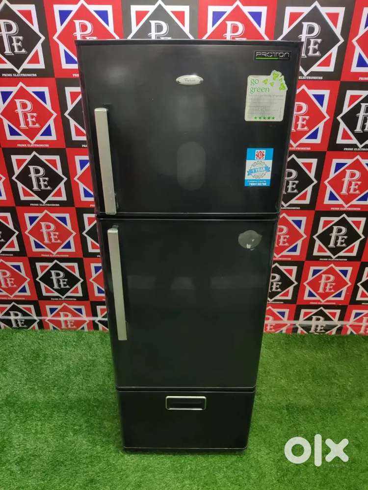 ÷ Get 25 present off on Whirlpool triple door fridge with less used --
