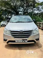 Toyota Innova 2.5 V 7 STR, 2013, Diesel