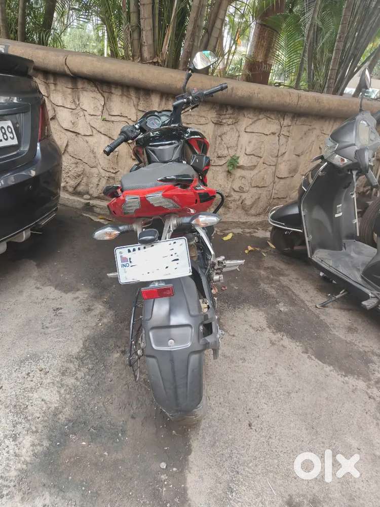Pulsar NS 200 bike