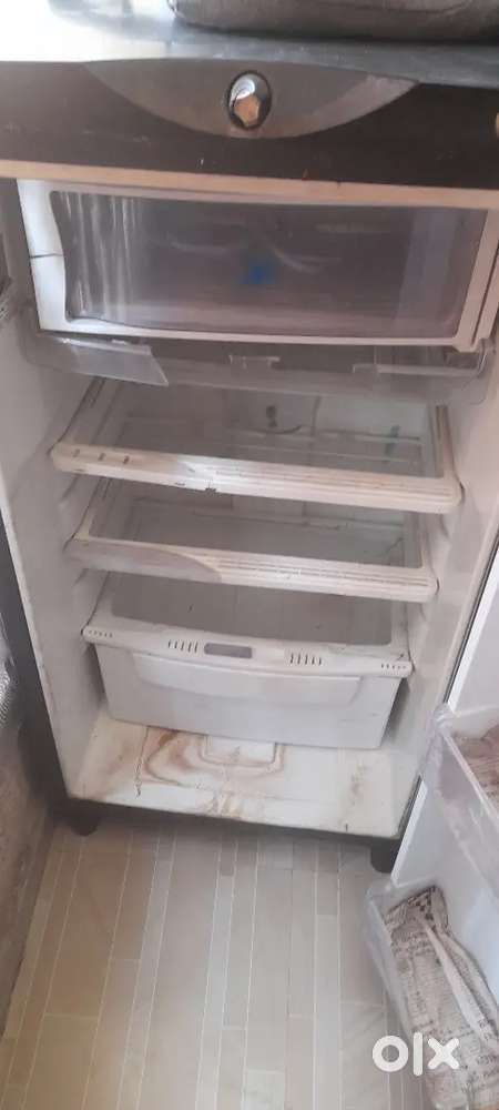 GOOREJ EDGE SX MODEL