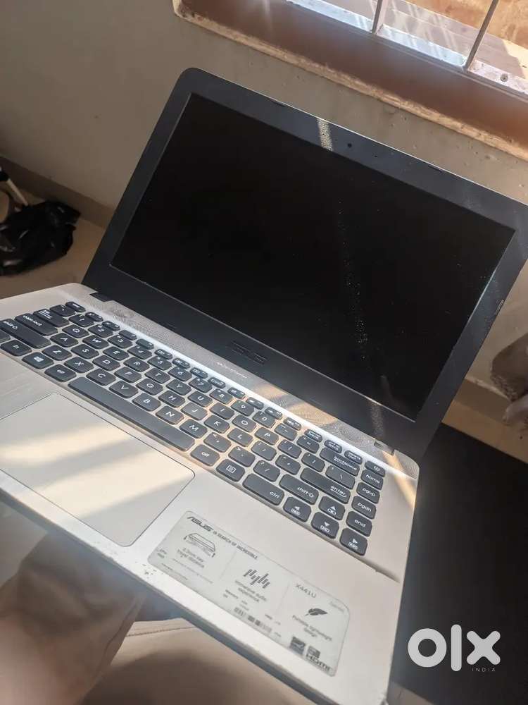 ASUS VIVOBOOK 14 X441UAR