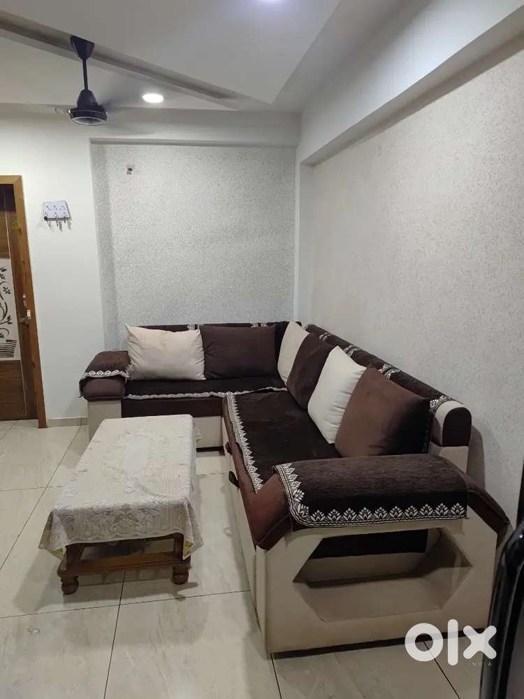 City serenity, Green alap city behind