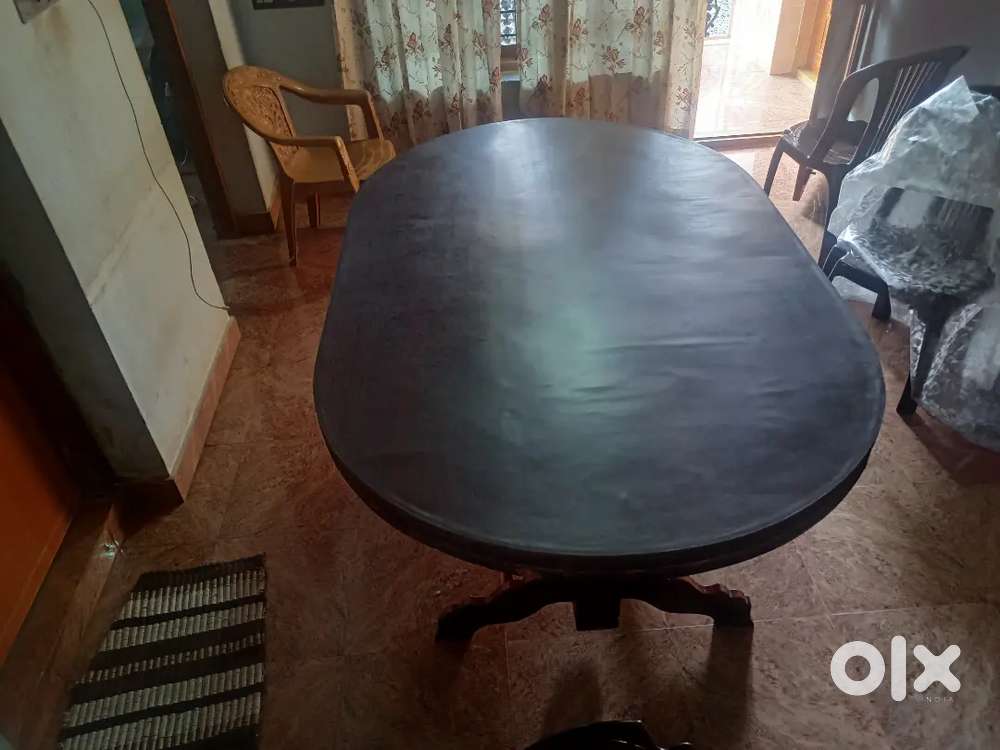 DINING TABLE WITH 4 CHAIR