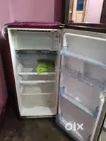 Good condition and fixed price 2 refrigerator or 1 washing machine hai