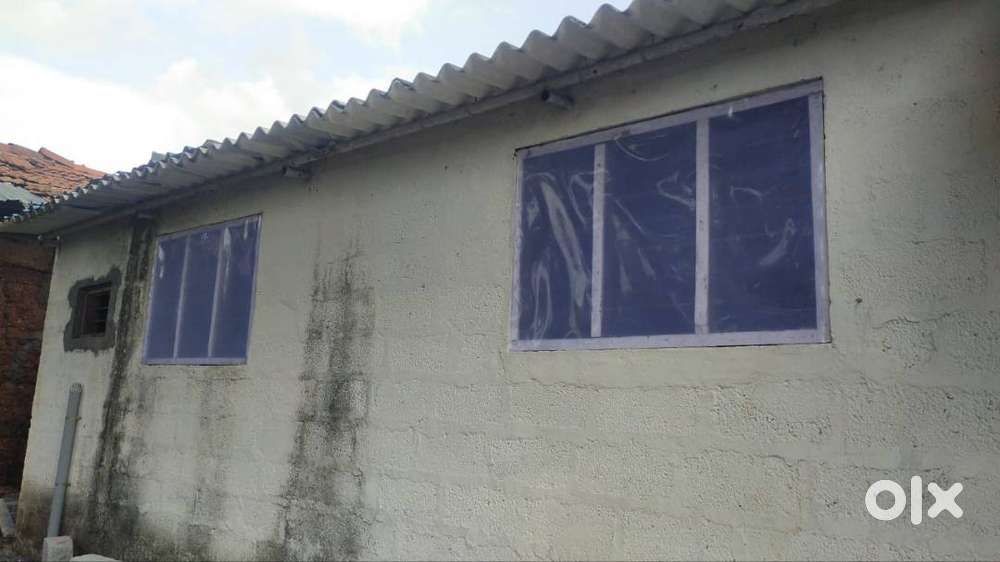 ಗೋಡೌನ್ ಬಾಡಿಗೆ ಗೆ ಇದೆ ಸ್ಟೋರೇಜ್ ರೂಮ್