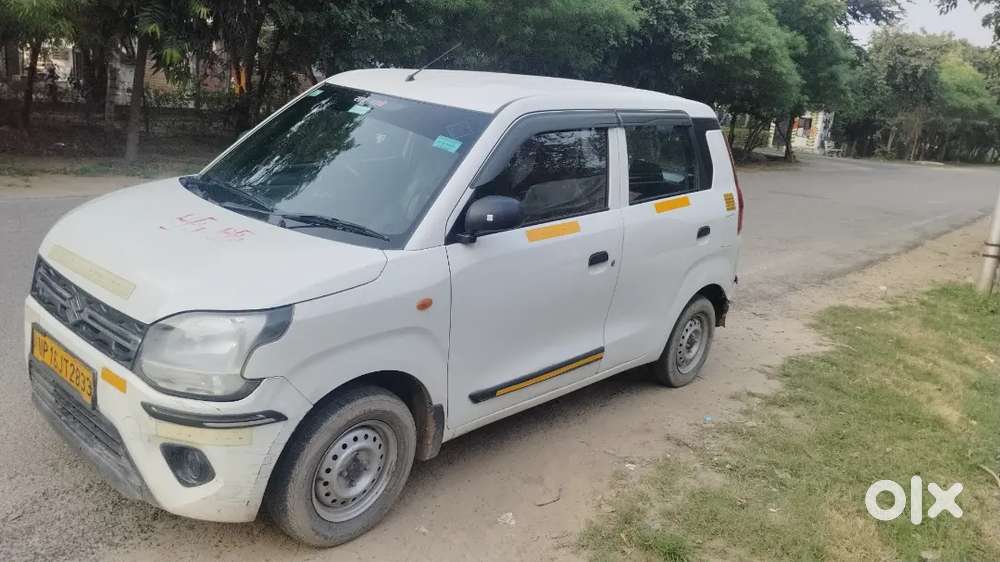 Ola Uber taxi driver