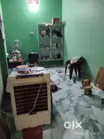 Need roomate only student I am also student 1.5 km to lanka and bhu