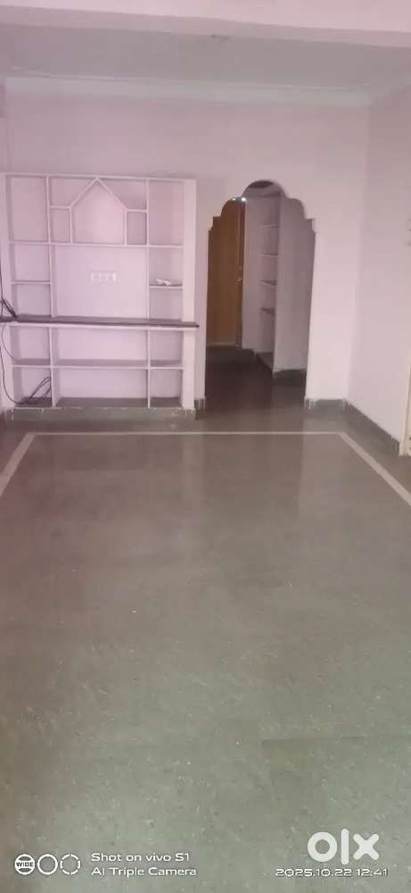 House for rent and office purpose