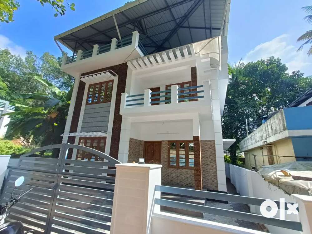 New house for sale mannuthy madakkathara
