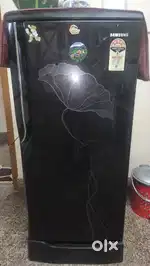 Single door fridge/refregirator
