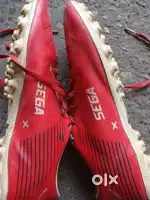 I WANT TO SELL STUD SHOES