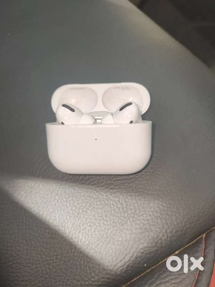 Apple airpods pro Gen 1 for sell