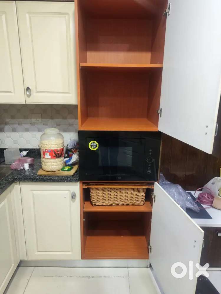 Elica Micro woven and 5burner Hob on urgent sale