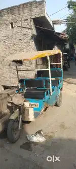 E rikshaw smart battery