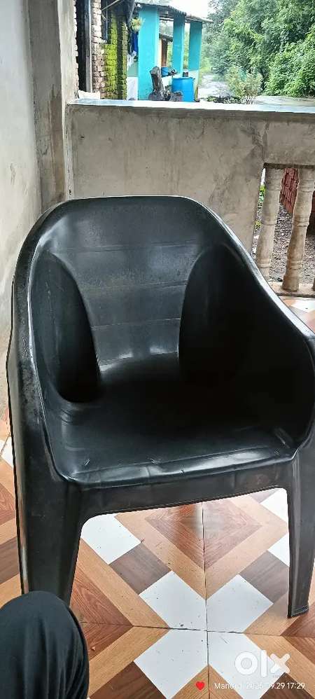 Ambani chair