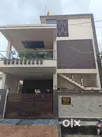 House floor on rent in Prime location