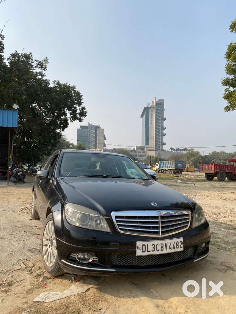 Mercedes-Benz C-Class 2011