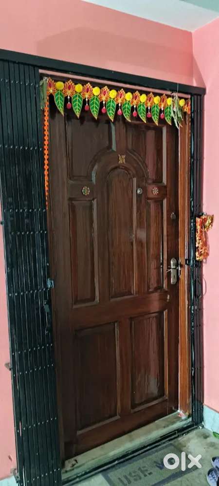 2 bhk semi-Furnished flat for rent DB Block (Near newtown school)