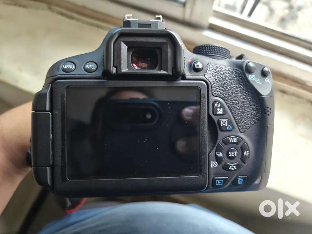 Canon 700d dual lens for sale