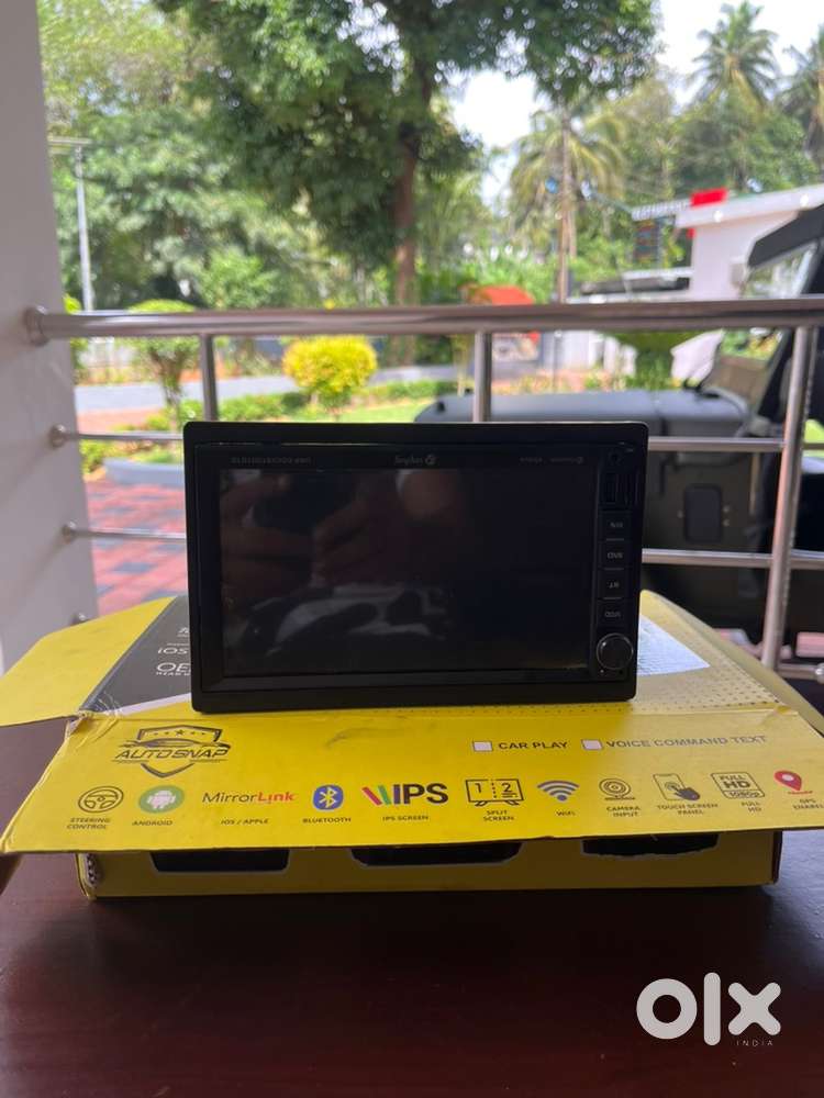 UNPLUG  DOUBLE DIN STEREO PLAYER
