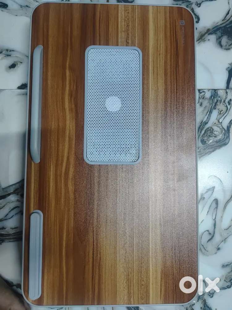 Portronics Adjustable Laptop Stand with box only