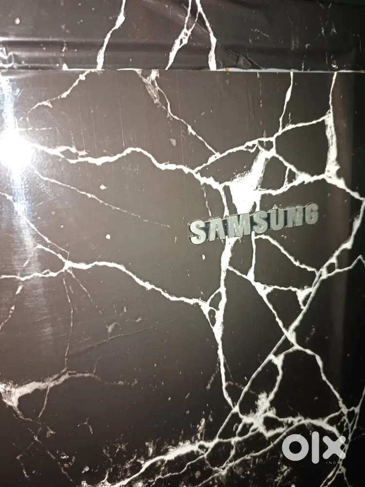 Sansung fully running fridge