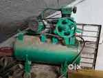 High-pressure water pump (service centre machine}