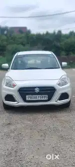 Maruti Suzuki Swift Dzire 1.3 VXI, 2022, Petrol