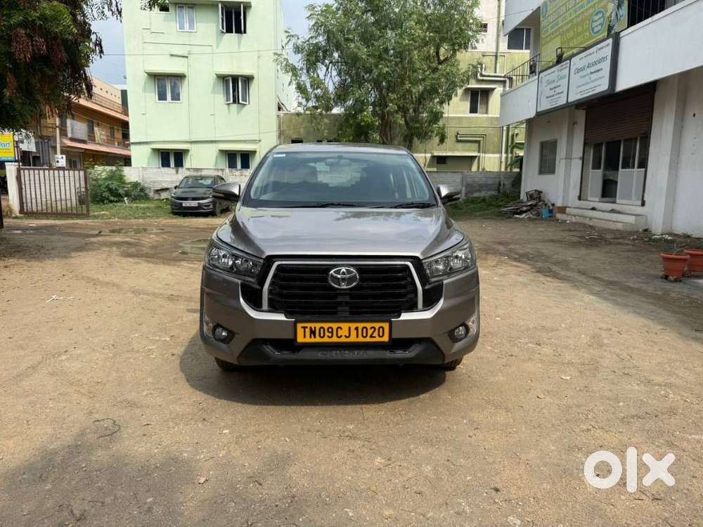 Toyota Innova Crysta 2.4 G Plus MT 7 STR, 2017, Diesel