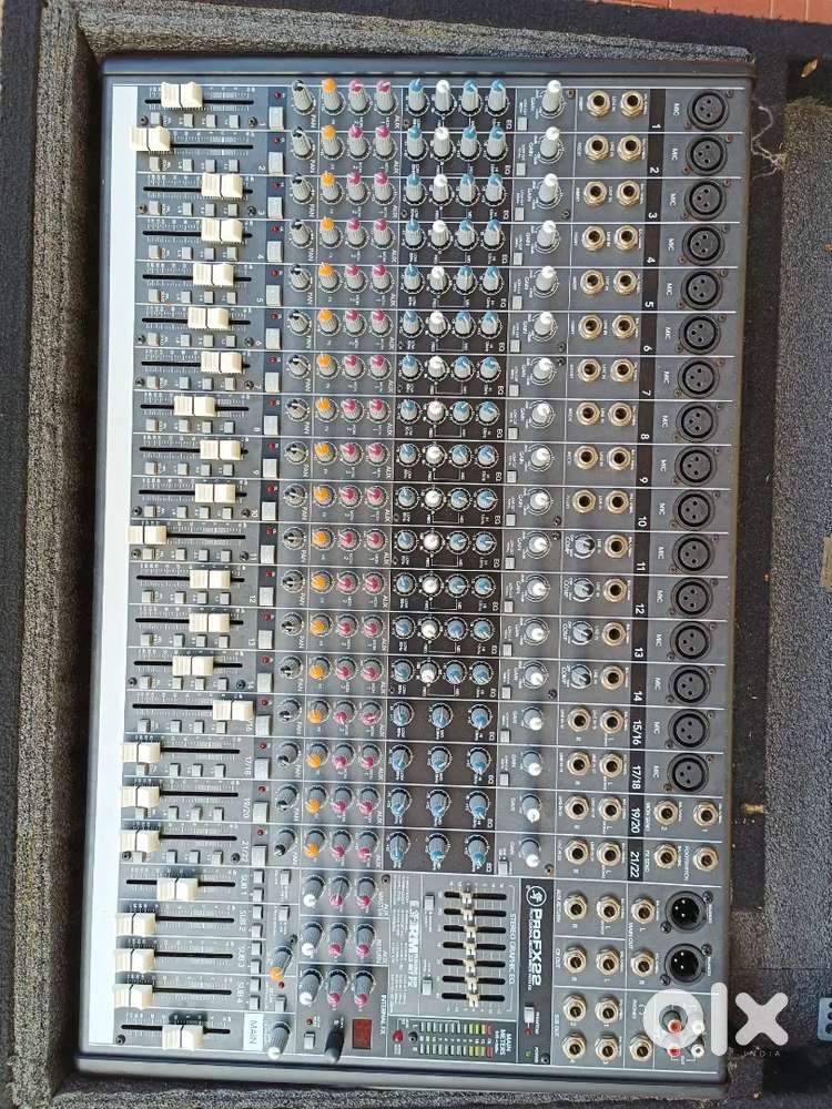 Mackie pro 22