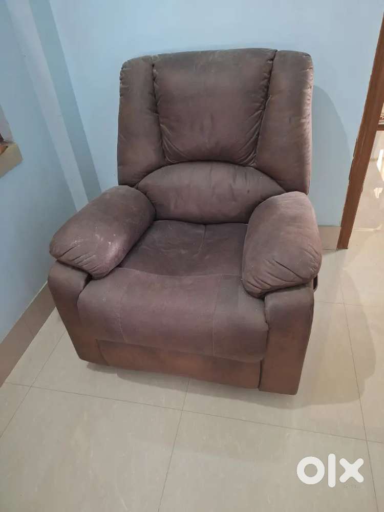 Godrej recliner