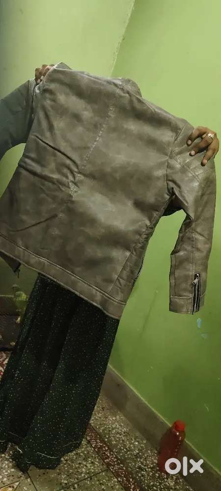 New condition Leather jacket 1000