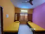 FULLY FURNISHED GIRLS PG AT FATEHGUNJ , KARELIGAUG