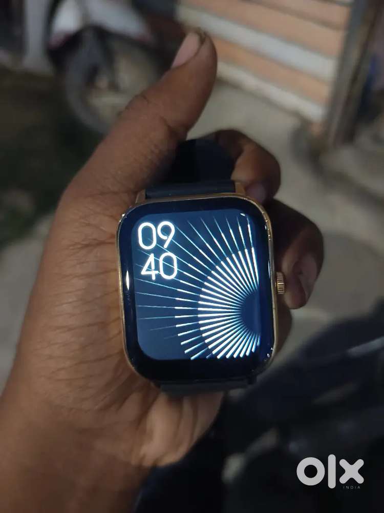 Noise icon 2 new in full condition