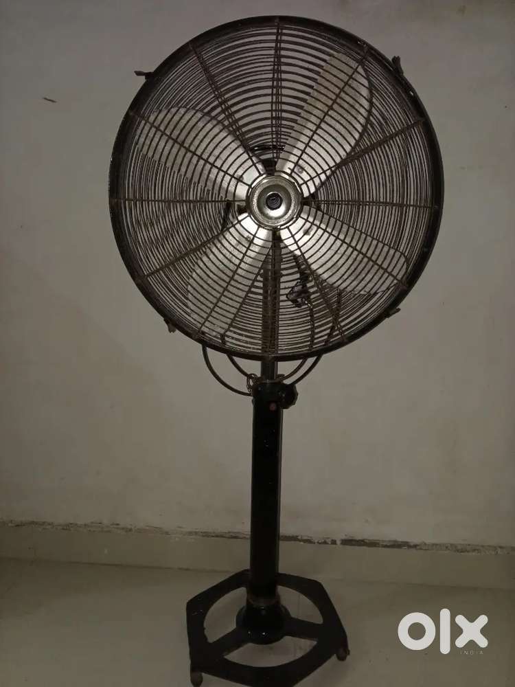 Table fan tip top condition