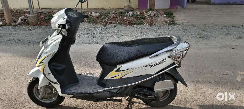 Suzuki lets 2015 model