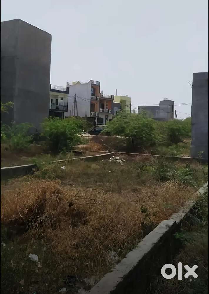 On Highway colony ka plot