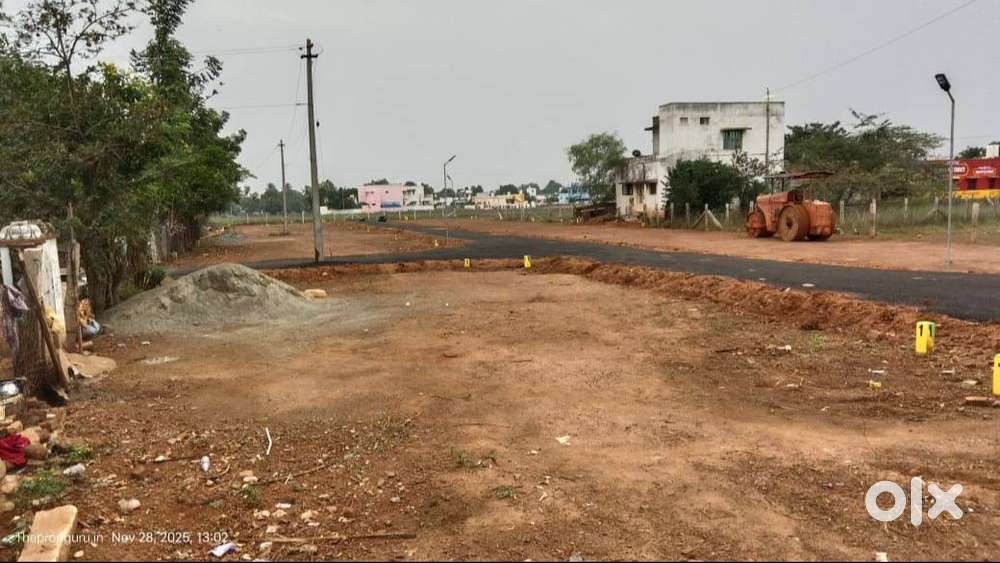 4Cent Main road facing Plot