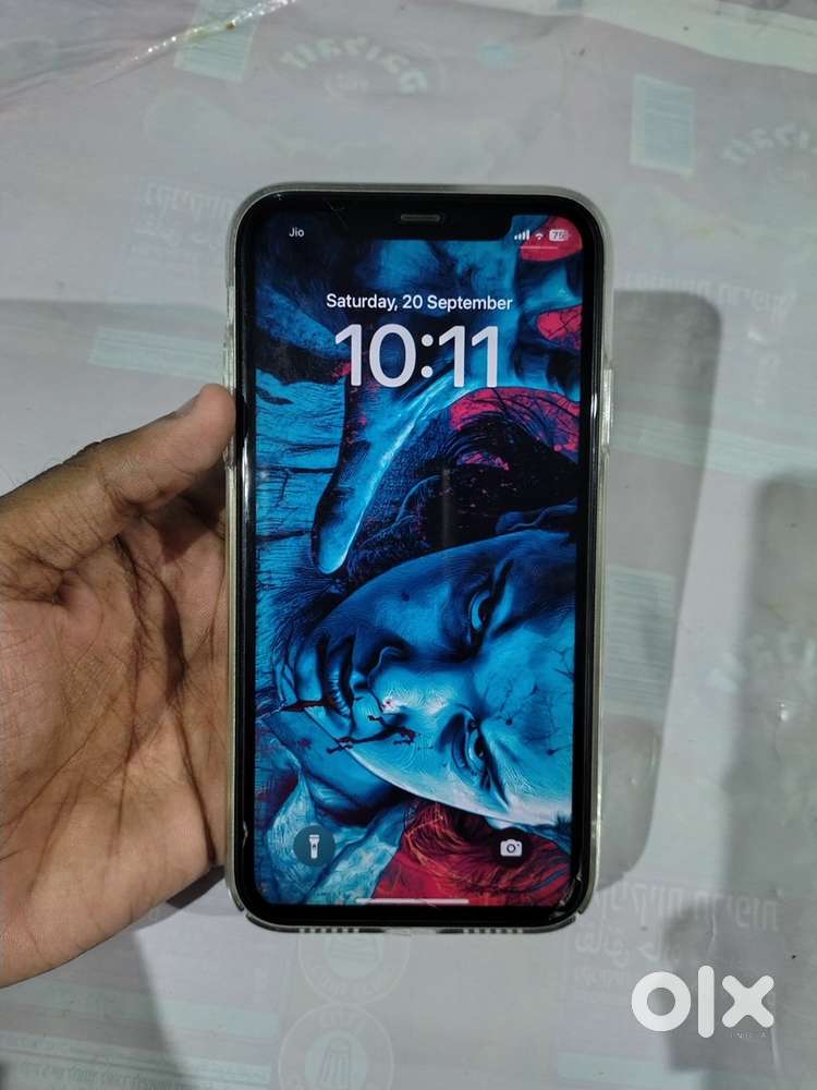 iphone 11 128gb batter 78 health ( phone kabhi nhi open hua hai )