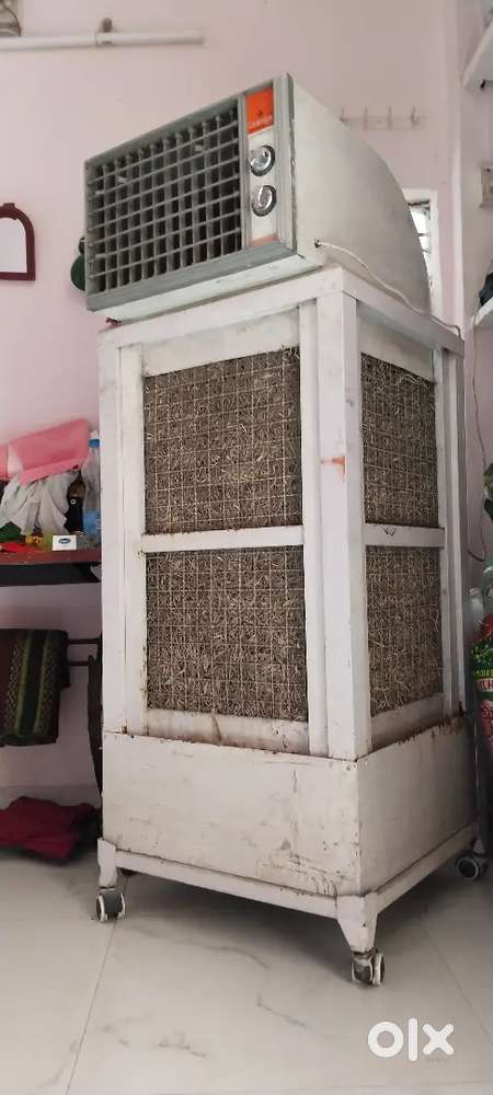 Orange company cooler good condition 1 years old